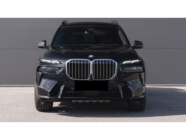 BMW X7 X7 40d xDrive M Pack - автомобили, коли, обяви за нови и употребявани 1