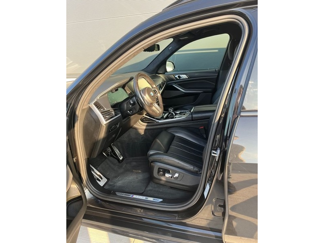 BMW X7 X7 M50d - автомобили, коли, обяви за нови и употребявани 5