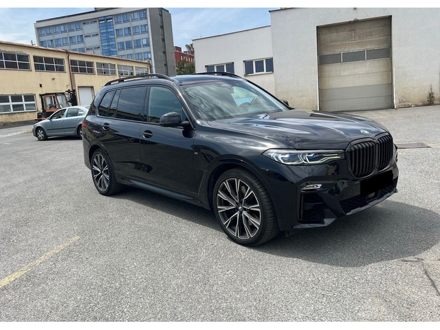 BMW X7 X7 M50i xDrive - автомобили, коли, обяви за нови и употребявани 0