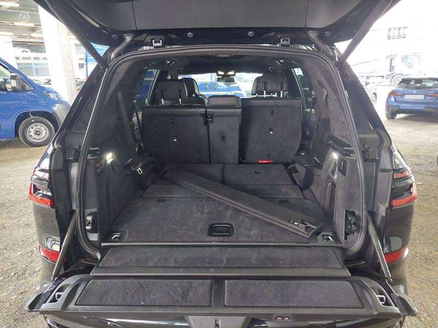 BMW X7 X7 xDrive 40d - автомобили, коли, обяви за нови и употребявани 3