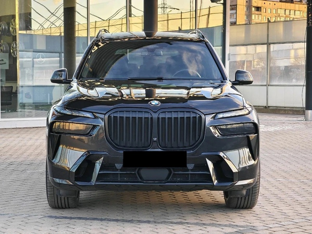 BMW X7 X7 
xDrive 40d M-Sport Pro - автомобили, коли, обяви за нови и употребявани 0