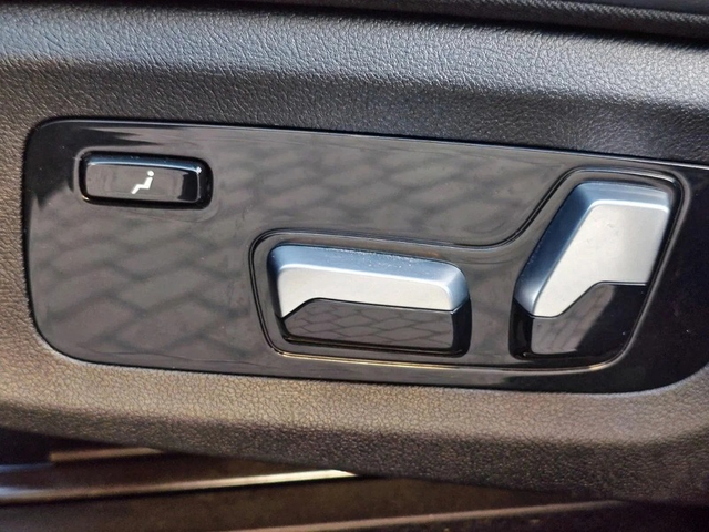 BMW X7 X7 
xDrive 40d M-Sport Pro - автомобили, коли, обяви за нови и употребявани 11