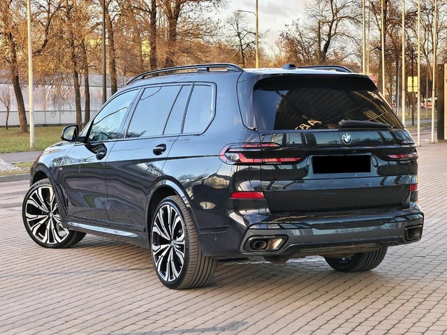 BMW X7 X7 
xDrive 40d M-Sport Pro - автомобили, коли, обяви за нови и употребявани 3