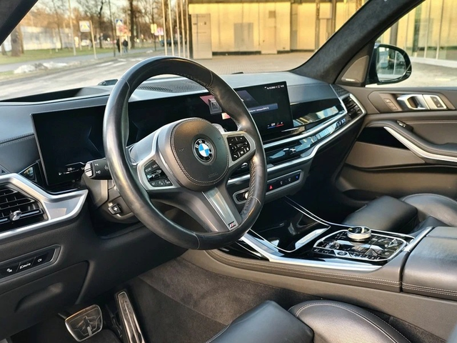 BMW X7 X7 
xDrive 40d M-Sport Pro - автомобили, коли, обяви за нови и употребявани 5