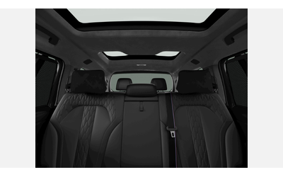 BMW X7 xDrive40d - автомобили, коли, обяви за нови и употребявани 11