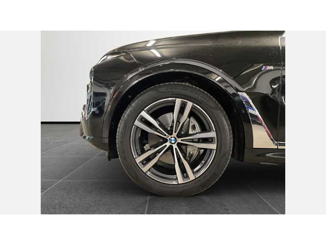 BMW X7 xDrive40d - автомобили, коли, обяви за нови и употребявани 4