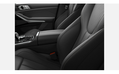 BMW X7 xDrive40d - автомобили, коли, обяви за нови и употребявани 8