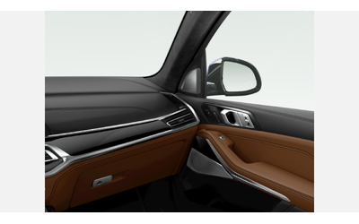 BMW X7 xDrive40d - автомобили, коли, обяви за нови и употребявани 10