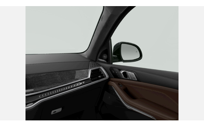 BMW X7 xDrive40d - автомобили, коли, обяви за нови и употребявани 10