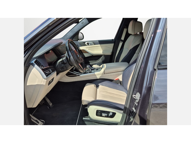 BMW X7 xDrive40d - автомобили, коли, обяви за нови и употребявани 5