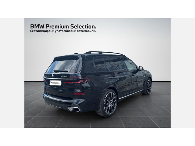 BMW X7 xDrive40d - автомобили, коли, обяви за нови и употребявани 1