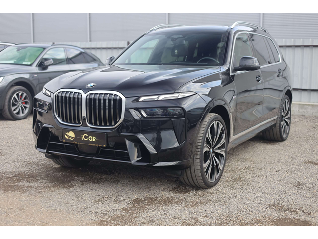 BMW X7 X7 - автомобили, коли, обяви за нови и употребявани 6