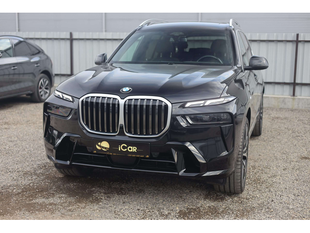 BMW X7 X7 - автомобили, коли, обяви за нови и употребявани 7