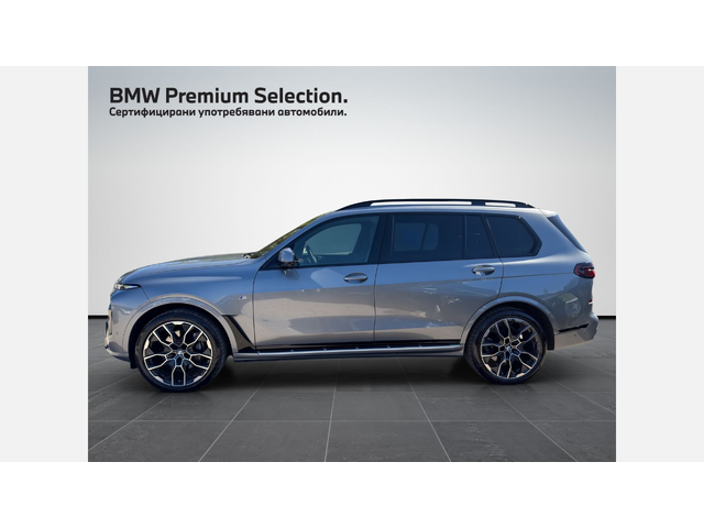 BMW X7 xDrive40i - автомобили, коли, обяви за нови и употребявани 2