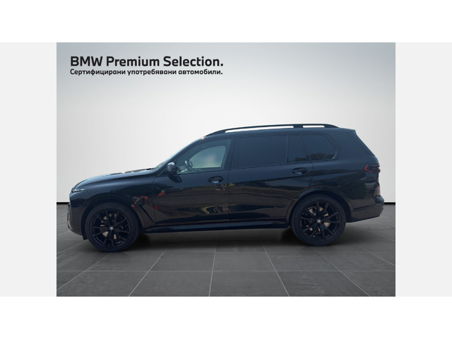 BMW X7 xDrive40i - автомобили, коли, обяви за нови и употребявани 2