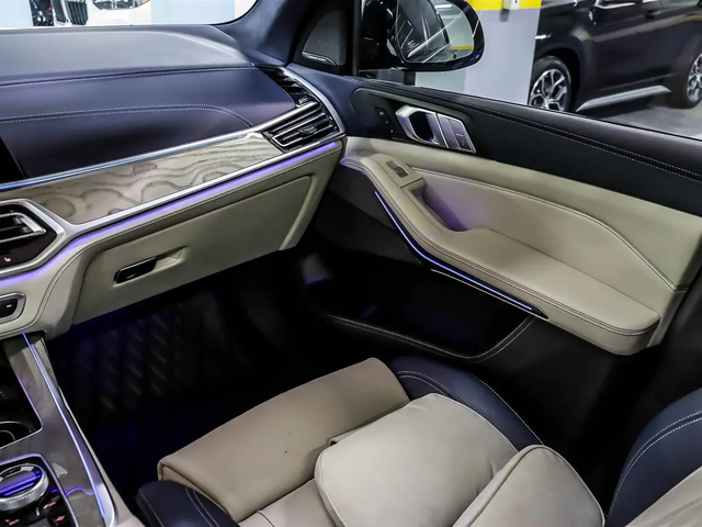 BMW X7 xDrive40i | Premium Enhanced Package | M Sport Pac All Wheel Drive - автомобили, коли, обяви за нови и употребявани 11
