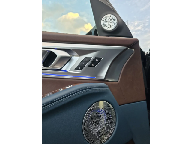 BMW XM гаранционен хибрид бензин full екстри за модела - автомобили, коли, обяви за нови и употребявани 12