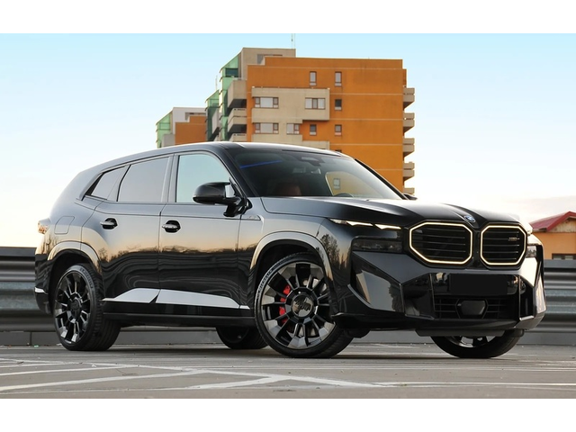 BMW XM XM 4.4 V8 Plug-in Hybrid xDrive - автомобили, коли, обяви за нови и употребявани 0