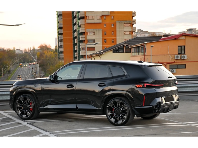 BMW XM XM 4.4 V8 Plug-in Hybrid xDrive - автомобили, коли, обяви за нови и употребявани 3