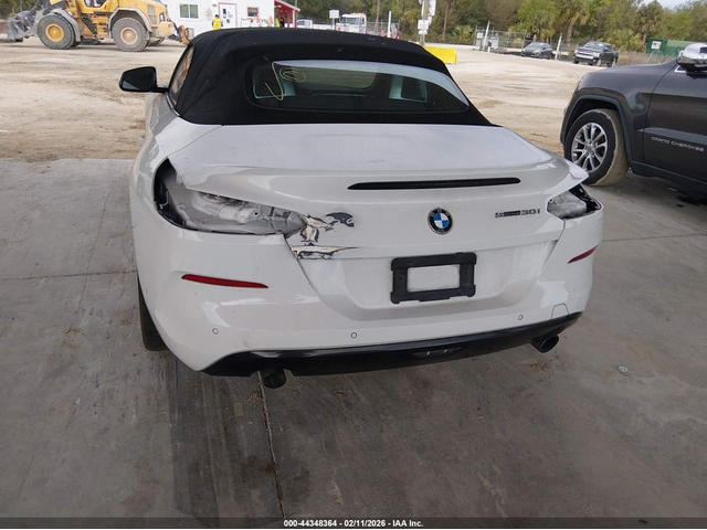 BMW Z4 2.0L I-4 DI, DOHC, VVT, TURBO, 255HP Rear Wheel Drive - автомобили, коли, обяви за нови и употребявани 11