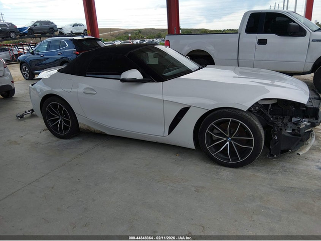 BMW Z4 2.0L I-4 DI, DOHC, VVT, TURBO, 255HP Rear Wheel Drive - автомобили, коли, обяви за нови и употребявани 13