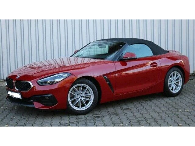 BMW Z4 sDrive20i Sport - автомобили, коли, обяви за нови и употребявани 0