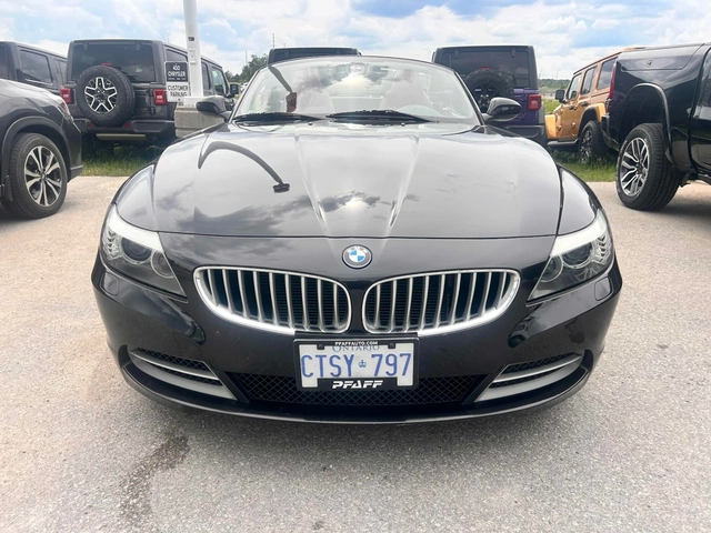 BMW Z4 sDrive35i / CARFAX - автомобили, коли, обяви за нови и употребявани 1