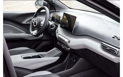 BYD Dolphin Dolphin Surf Boost - автомобили, коли, обяви за нови и употребявани 6