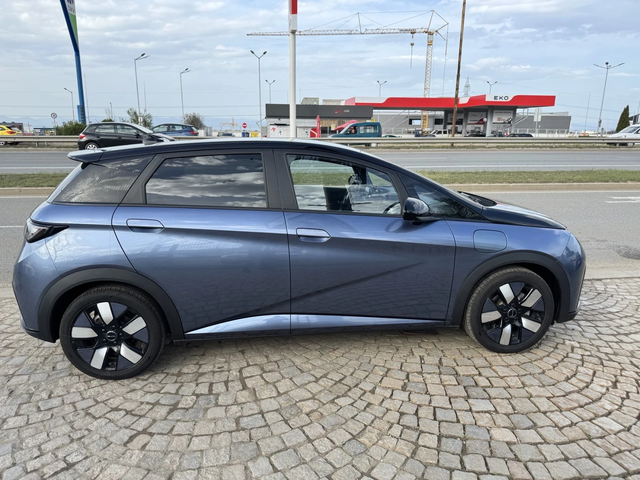 BYD Dolphin Design/60Kw/Panorama/360/Keyless/Led - автомобили, коли, обяви за нови и употребявани 3