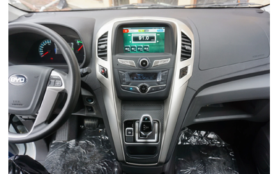 BYD ETP 3 ФАБРИЧНО НОВИ НАЛИЧНИ - автомобили, коли, обяви за нови и употребявани 8