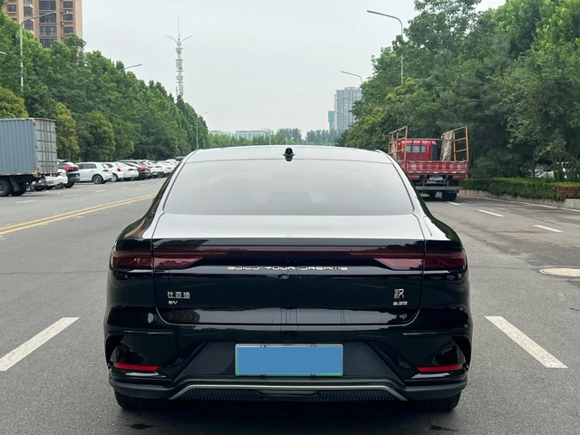 BYD HAN 610km Range / HUD / 360 Camera - автомобили, коли, обяви за нови и употребявани 7