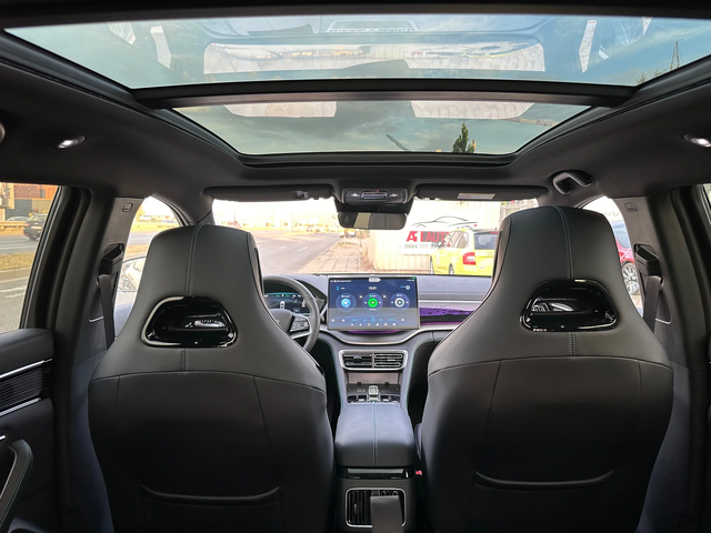 BYD Seal U 26kw/125 km electric range/DM-i Plug-in hibrid - автомобили, коли, обяви за нови и употребявани 15
