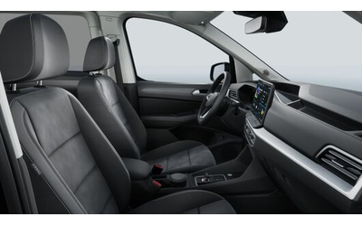 caddy-style-maxi-ehybrid-7-mesta - 3