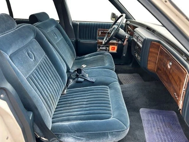 Cadillac Brougham 5.0* V8* RWD* - автомобили, коли, обяви за нови и употребявани 10