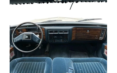 Cadillac Brougham 5.0* V8* RWD* - автомобили, коли, обяви за нови и употребявани 11