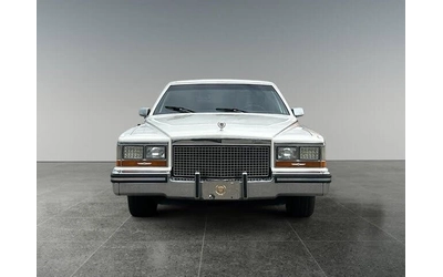 Cadillac Brougham 5.0* V8* RWD* - автомобили, коли, обяви за нови и употребявани 7