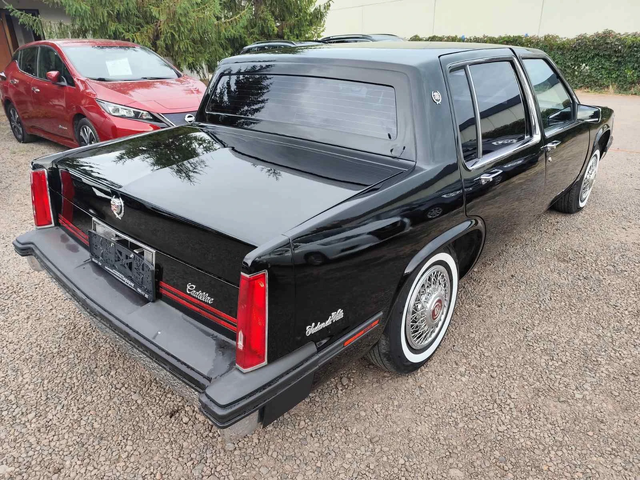 Cadillac Deville 4.5 132 к.с - автомобили, коли, обяви за нови и употребявани 6