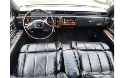 Cadillac Deville 4.5 132 к.с - автомобили, коли, обяви за нови и употребявани 9