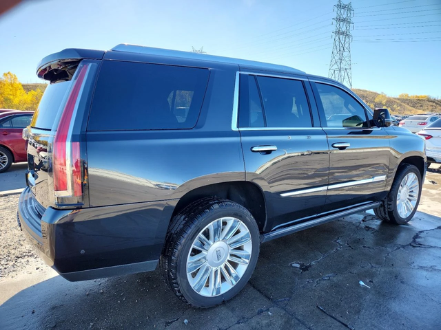 Cadillac Escalade ПОДГРЕВ* КАМЕРА* КЕЙЛЕС* LANE* ASSIST - автомобили, коли, обяви за нови и употребявани 2