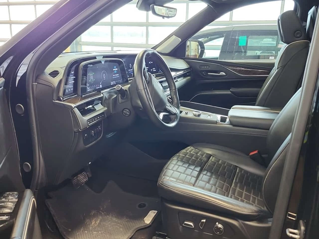 Cadillac Escalade 4WD SPORT PLATINUM| CARFAX - автомобили, коли, обяви за нови и употребявани 7