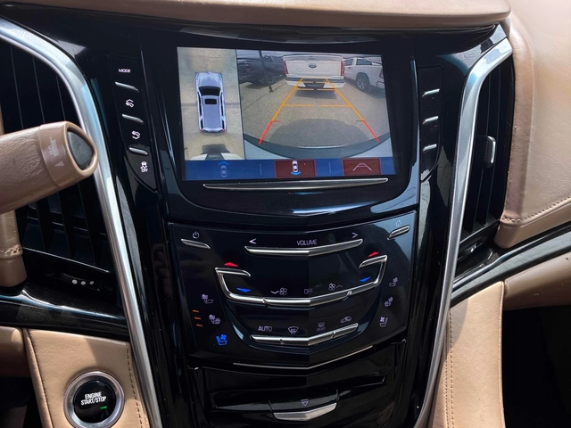 Cadillac Escalade Platinum* CARFAX* АВТО КРЕДИТ* - автомобили, коли, обяви за нови и употребявани 10