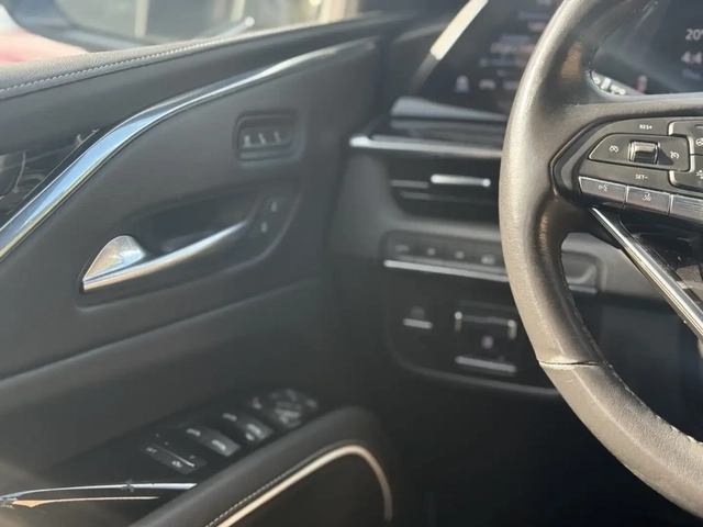 Cadillac Escalade Sport 4x4 checks every box - 6 - автомобили, коли, обяви за нови и употребявани 15