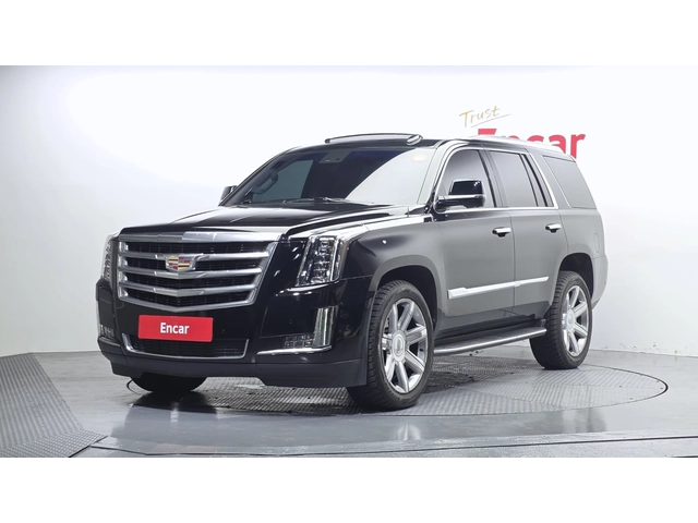 Cadillac Escalade HUD| 360| ПАНО| ПОДГРЕВ| ОБДУХВАНЕ - автомобили, коли, обяви за нови и употребявани 0