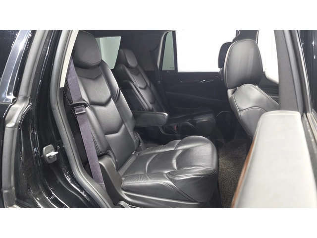 Cadillac Escalade HUD| 360| ПАНО| ПОДГРЕВ| ОБДУХВАНЕ - автомобили, коли, обяви за нови и употребявани 7