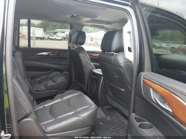 Cadillac Escalade LUXURY| HUD| ПОДГРЕВ| ОБДУХВАНЕ| 360 - автомобили, коли, обяви за нови и употребявани 7