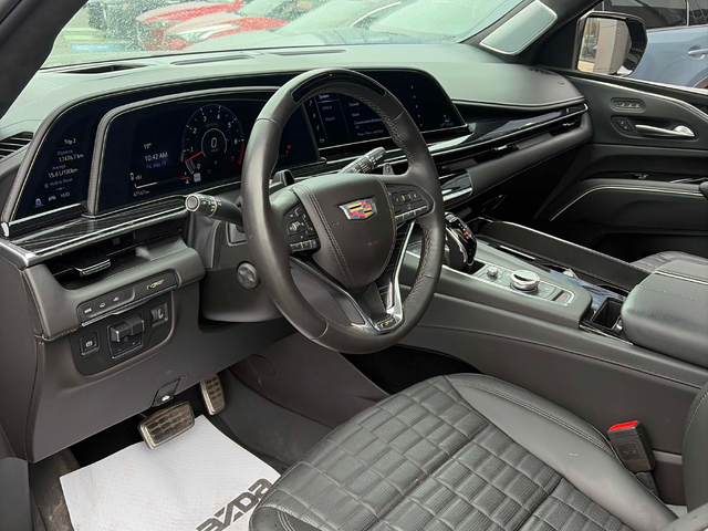 Cadillac Escalade 6.2L 8cyl 4WD - автомобили, коли, обяви за нови и употребявани 4