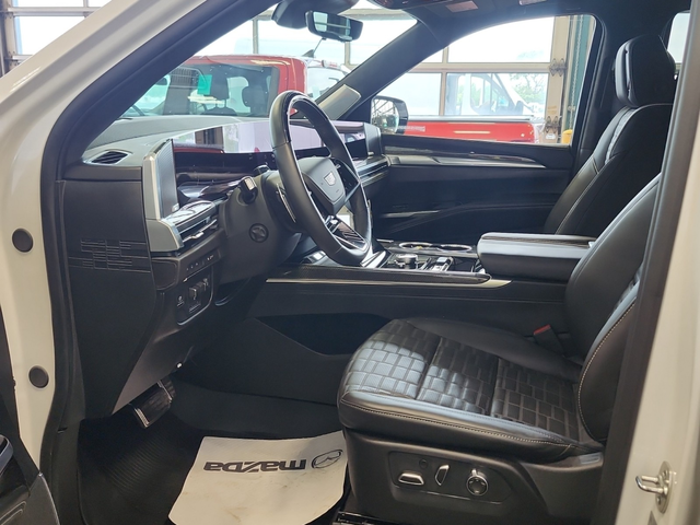 Cadillac Escalade 6.2L 8cyl AWD - автомобили, коли, обяви за нови и употребявани 4