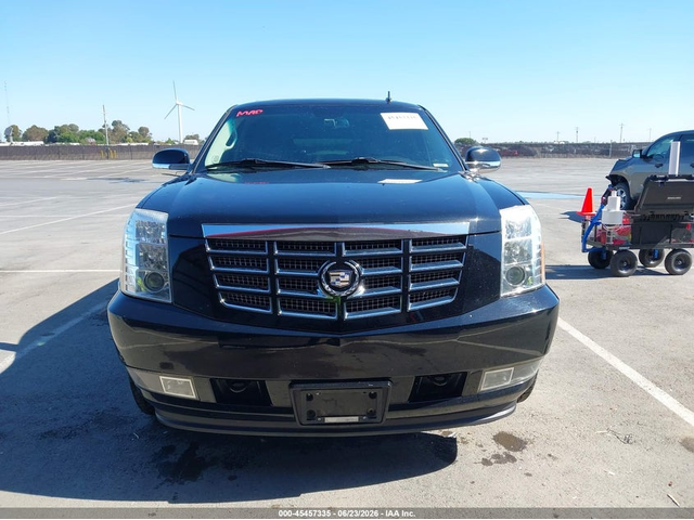 Cadillac Escalade 6.2L V-8 VVT, 403HP 4X2 Drive - автомобили, коли, обяви за нови и употребявани 12