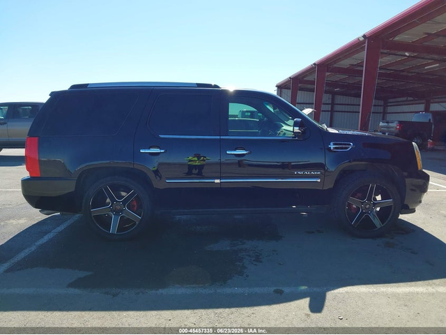 Cadillac Escalade 6.2L V-8 VVT, 403HP 4X2 Drive - автомобили, коли, обяви за нови и употребявани 13