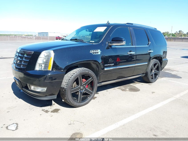 Cadillac Escalade 6.2L V-8 VVT, 403HP 4X2 Drive - автомобили, коли, обяви за нови и употребявани 1